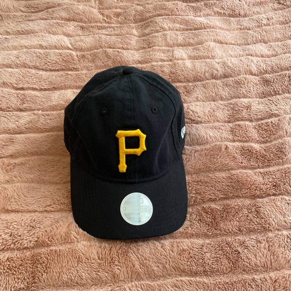 New Era Pittsburgh Adjustable Hat